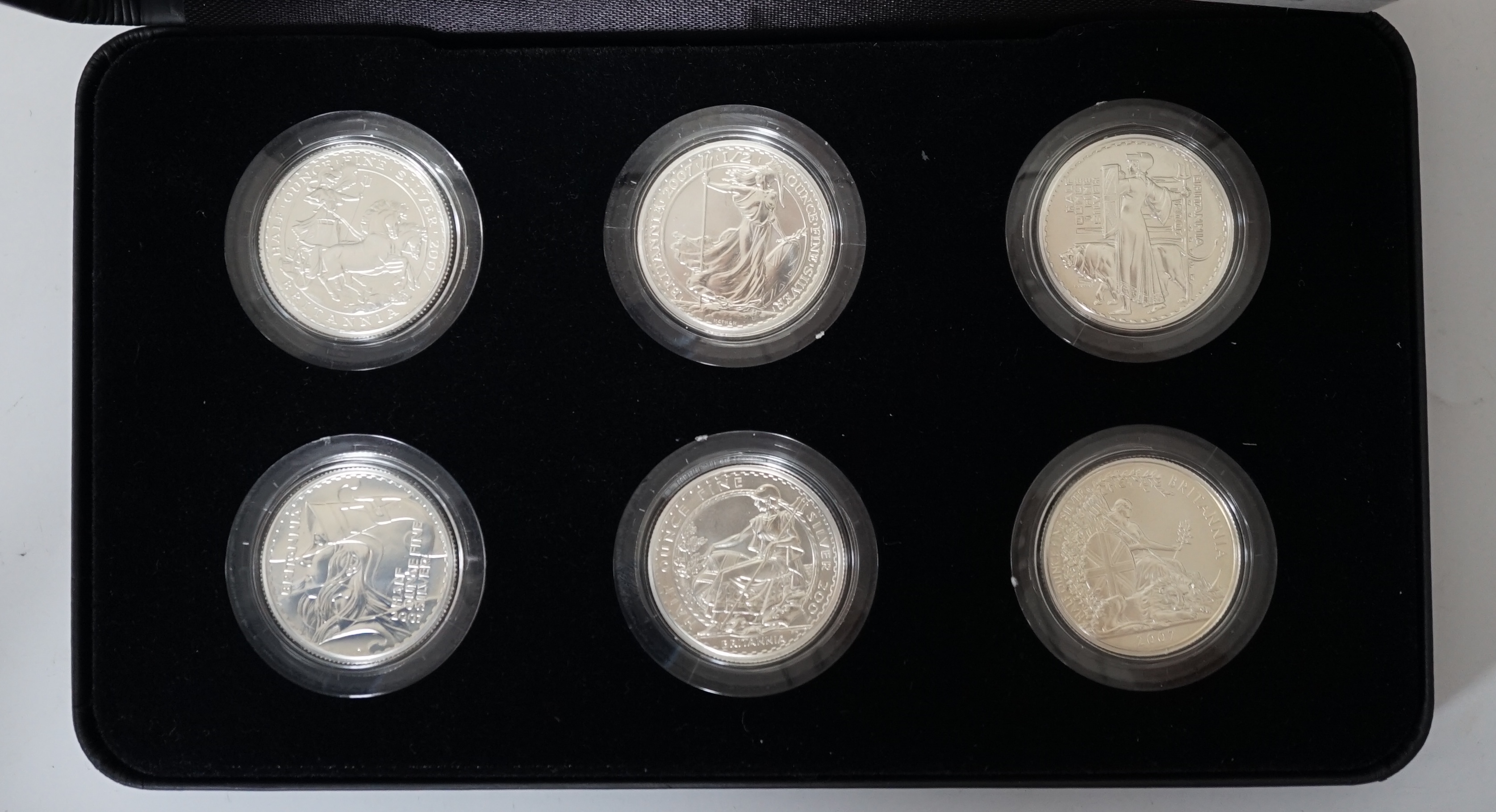 Elizabeth II proof coins, 2007 Britannia 20th Anniversary silver proof one pound collection, cased with certificate